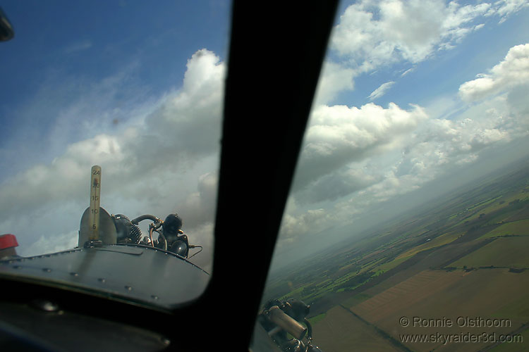 http://digitalaviationart.com/skyraider3d/photos/aircraft/ow061001_03.jpg